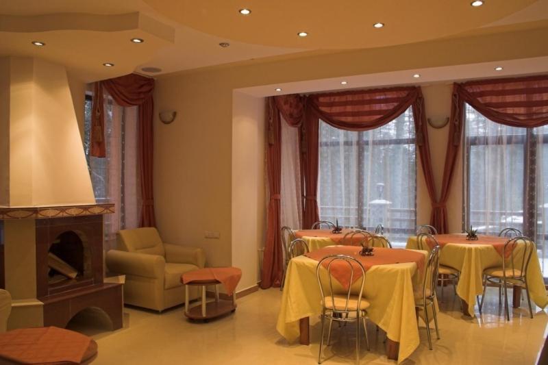 Pensiunea Turistica Delmonte Holiday Hotel Sinaia Ngoại thất bức ảnh